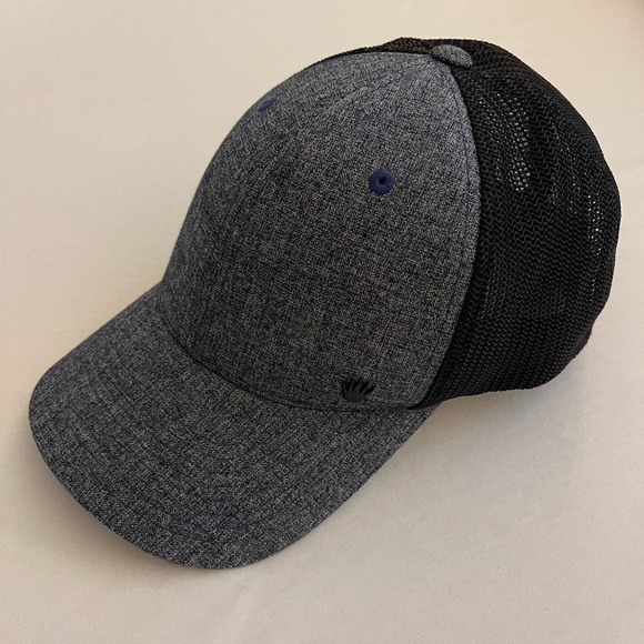 Hat - Picture 1 of 1